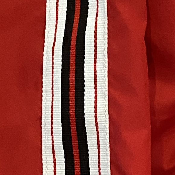 Women's GARAGE Windbreaker Jacket Size Small Red Striped Cropped Full Zip Nylon - Picture 3 of 10
